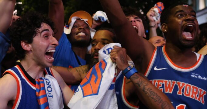 14themorning-knicks4-bfkw-facebookJumbo.jpg