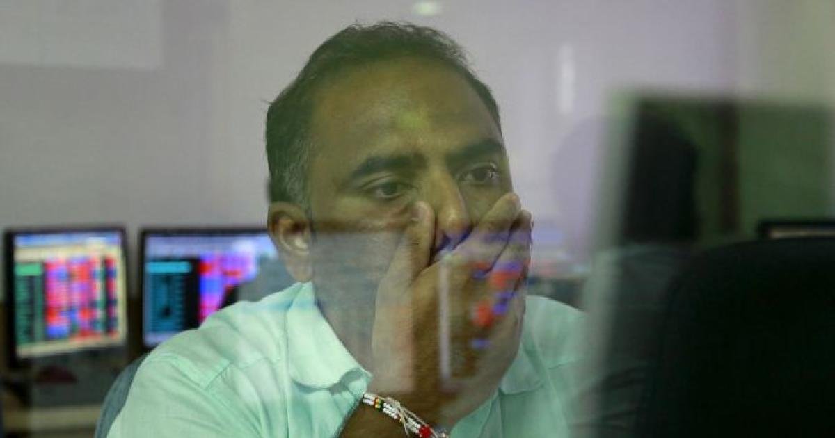印度 IT 和門禁下降，Sensex 因收入削減壓力而暴跌