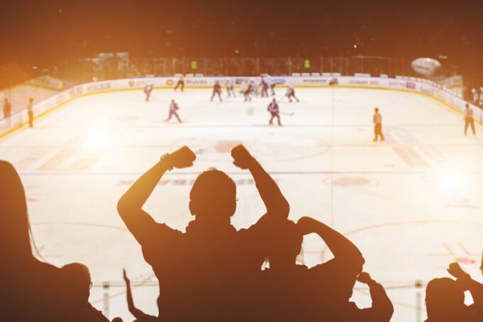 1780800110_NHL-Hockey.jpg
