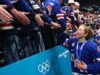 溫哥華金眼隊在 PWHL 選秀中以第一順位選中美國選手卡羅琳·哈維