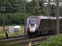 英國發生致命火車相撞事故,九人仍處於危急狀態