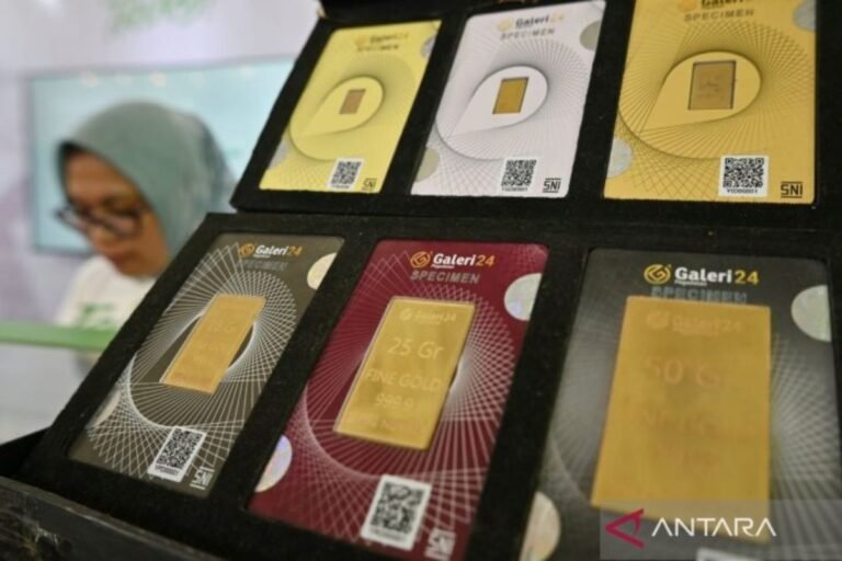 Pegadaian 兩個品牌的黃金週四同時下跌
