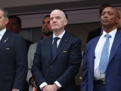 詹尼·因凡蒂諾與50名歐洲議員交戰:國際足總主席必須對向唐納德·川普提出的和平價格負責