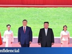 在地毯和砲彈聲中,習近平再次抵達北韓會見金正恩
