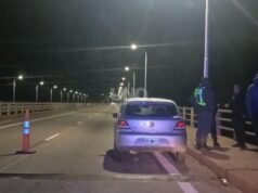 警方正在調查在聖達菲發現一輛有求救訊息的汽車