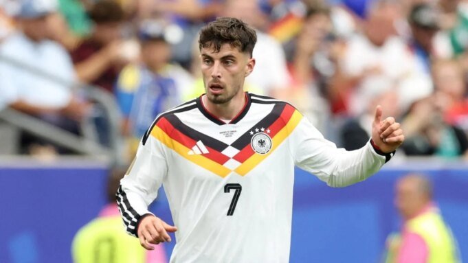 6a2f918cd3280-kai-havertz-membela-timnas-jerman-di-piala-dunia-2026_gemini_1265_711.jpg