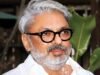 在“愛情與戰爭”去世後,AICWA 重申對桑傑·里拉·班薩利 (Sanjay Leela Bhansali) 的 FIR 指控;總統蘇雷什·古普塔說:“他正在殺死他們”:寶萊塢新聞