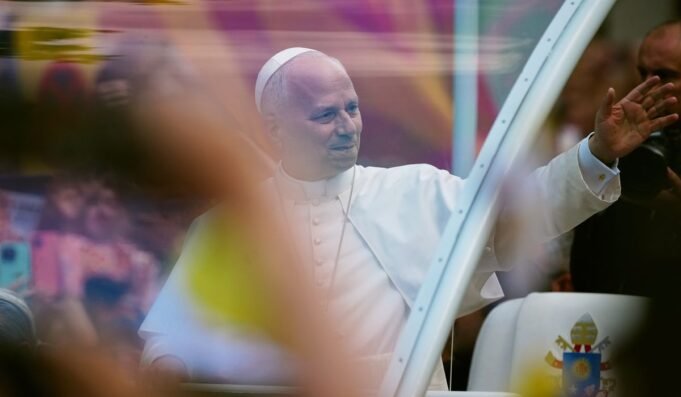 APTOPIX_Spain_Pope_81166_c0-292-7000-4375_s1200x700.jpg