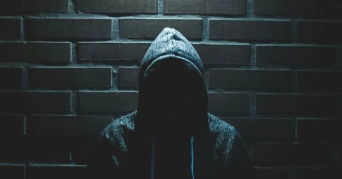 Apple-working-with-British-police-to-tackle-iPhone-theft.jpg
