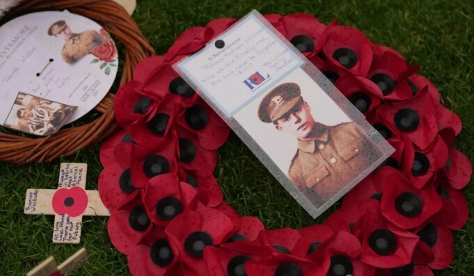 Belgium_WWI_Soldiers_Burial_22875_c0-360-8640-5400_s1200x700.jpg