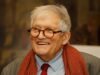 英國標誌性藝術家大衛霍克尼 (David Hockney) 因色彩繽紛的風景畫和泳池場景而聞名,去世,享年 88 歲