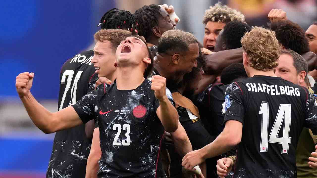 世界盃日報：歷史性突破讓加拿大隊進入16強
