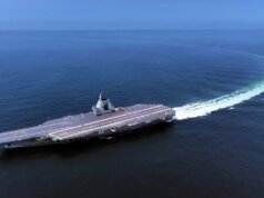 中國最新型航空母艦經台灣海峽