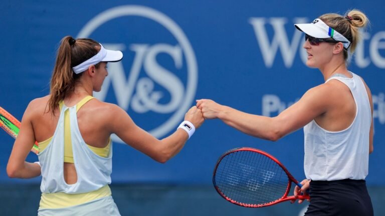 加拿大選手加布里埃拉·達布羅斯基 (Gabriela Dabrowski) 奪得伊斯特本公開賽女雙冠軍