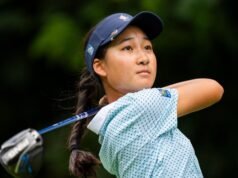 加拿大青少年業餘選手阿芙羅狄特鄧 (Aphrodite Deng) 在美國女子公開賽第一輪後參賽