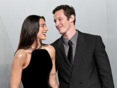 杜阿·利帕 (Dua Lipa) 在倫敦舉行的親密儀式上與卡勒姆·特納 (Callum Turner) 結婚