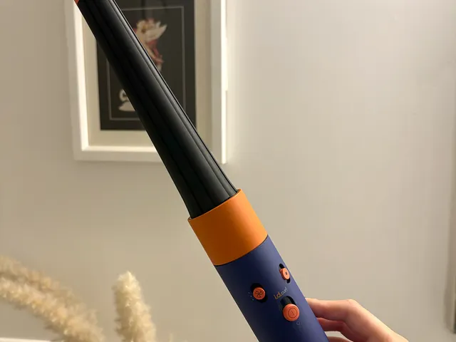 Dyson-Airwrap-i.d-MultiStyler-and-Dryer-blue-orange-Reviewer-Photo-SOURCE-Alanna-Kilkeary-no-bord.webp