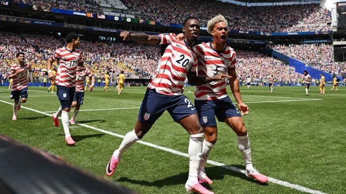 Folarin-Balogun-antonee-USA-Australia.jpeg