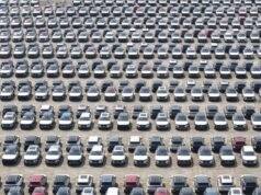 密西根州政客希望禁止帶有中國徽章的汽車訪問美國