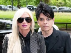 汽車歌手加里·努曼 (Gary Numan) 記得在妻子 12 歲時與她相識