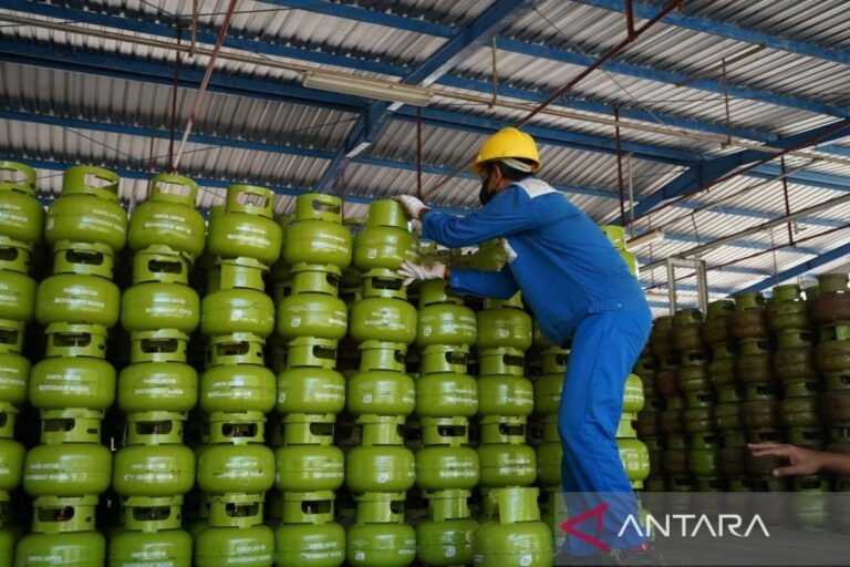 Pertamina 在穆斯林齋戒月和加盧甘假期期間增加峇裡島 3 公斤液化石油氣供應