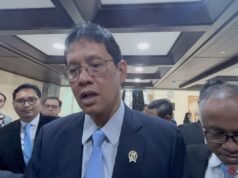 普爾巴亞否認辭去財政部長一職
