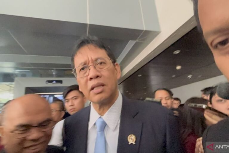 Purbaya表示紅白頭銜不是強制性的，印尼公民可以獲得獎勵