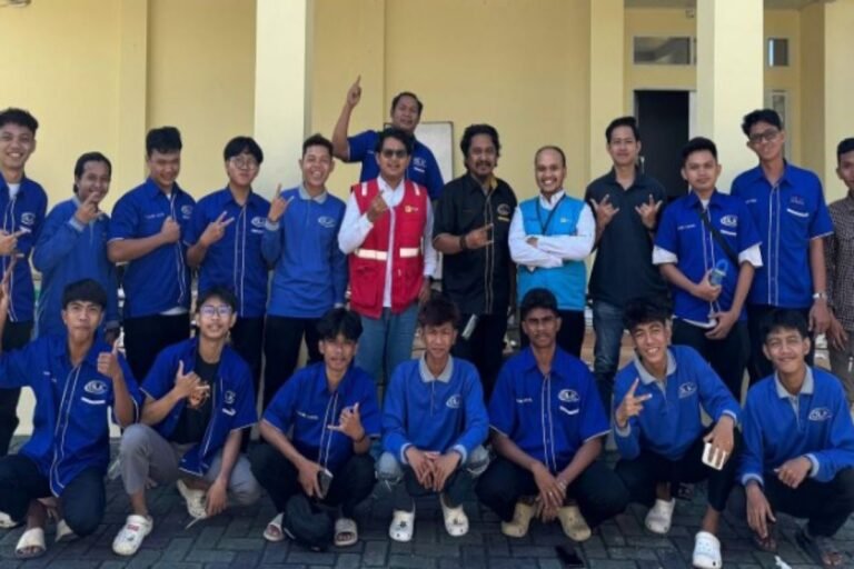 PLN Central Kalimantan 加強潛在電力工人的能力
