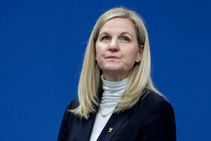 Kirsty-Coventry-4.jpeg