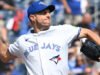 藍鳥隊 (Blue Jays) 的馬克斯·謝爾澤 (Max Scherzer) 成為第 11 位創下 3,500 個三振記錄的投手