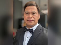 《表演研討會?》:奧吉·迪亞茲開玩笑說參議員缺席