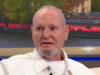 保羅·加斯科因 (Paul Gascoigne) 在戒毒期間在 ITV 的 GMB 上淚流滿面地分享了健康狀況更新:“我不考慮明天”