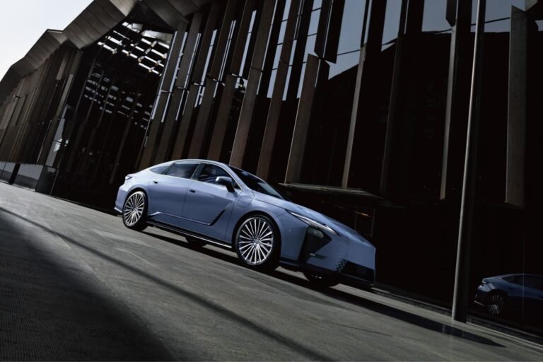 雷克薩斯 ES 350e 的里程數高於 EPA 數據