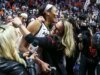 在貝基哈蒙 (Becky Hammon) 擊敗瓦爾基里隊 (Valkyries) 創造 WNBA 歷史後,阿賈威爾遜 (Aja Wilson) 分享了她的想法。