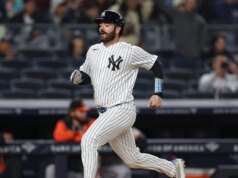 據知情人士透露,奧斯汀威爾斯 (Austin Wells) 的 MLB 未來變得黯淡,洋基隊將斥資 670 萬美元追逐雙胞胎明星