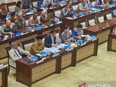 北韓政府將國家收入下限提高至12.01%