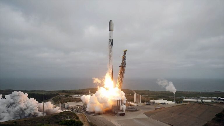 SpaceX 透過獵鷹 9 號從加州發射，將 24 顆星鏈衛星送入地球軌道