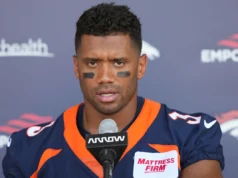 拉塞爾威爾遜 (Russell Wilson) 在 14 個 NFL 賽季後做出了職業生涯決定