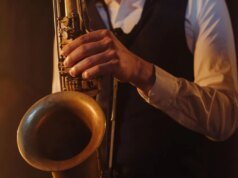 一家爵士唱片公司報導了人工智慧生成的熱門歌曲,以表明音樂產業迴避的觀點