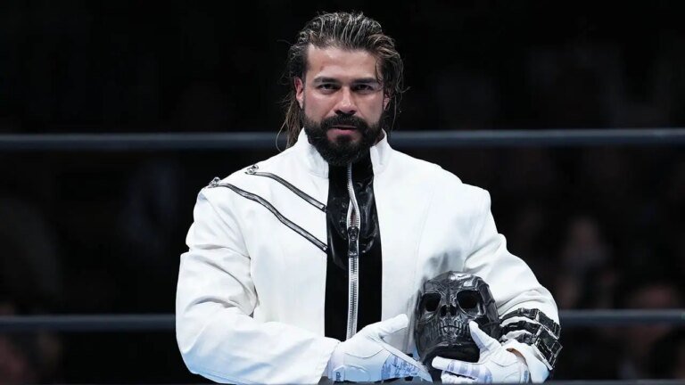 馬克·布里斯科 (Mark Briscoe) 在禁門後贏得了 AEW 世界冠軍。
