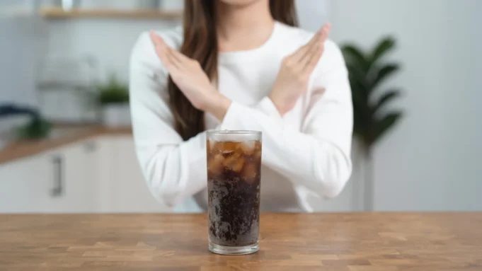avoid-sugary-drinks-and-soda.webp