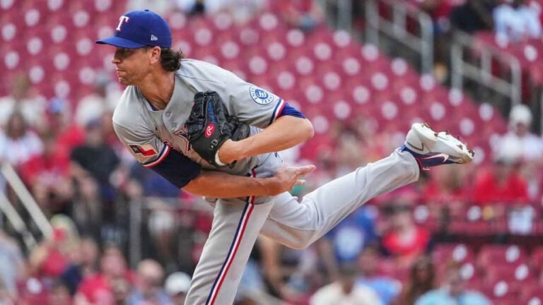雅各布·德格羅姆 (Jacob deGrom) 帶領流浪者隊擊敗紅雀隊，取得職業生涯第 100 場勝利