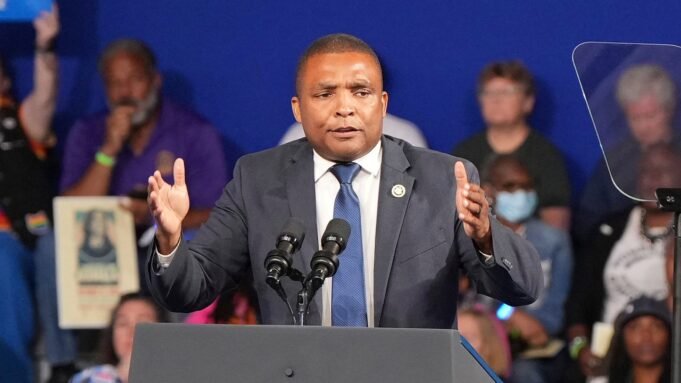 don-davis.jpg