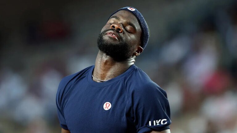 法蘭西斯·蒂亞福（Frances Tiafoe），法國網球公開賽上最後一位五盤獲勝的美國人