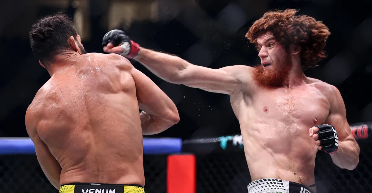 莎拉子彈 (Shara Bullet) 分析 UFC 巴庫復出戰勝米歇爾佩雷拉 (Michelle Pereira)：“他必須殺了我”