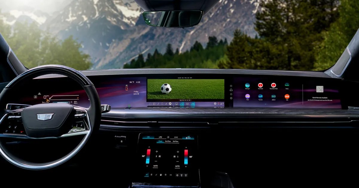通用汽車剛剛「解鎖」了 200 多個新的 Android 汽車應用程式