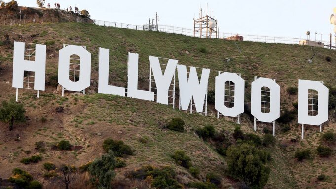 hollywood-sign.jpg