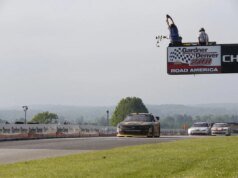 觀看:汽車在前 NASCAR 賽道上空降後,駕駛奇蹟般地倖免於難