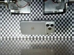 據稱 iPhone 18 Pro 影片展示了帶有鏡面 Apple 標誌的新背面設計