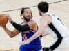 賈倫的妹妹布倫森是尼克隊的明星,紐約隊贏得 NBA 總冠軍時飽受批評